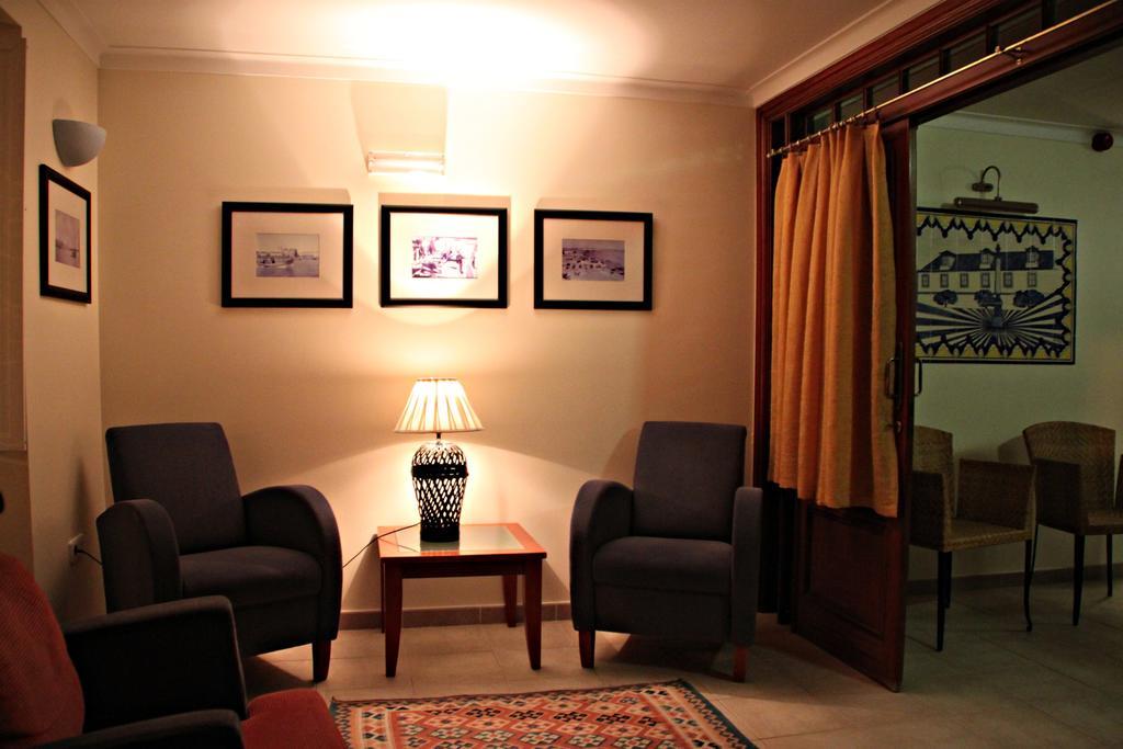 Villa Marquez Vila Real de Santo António Exterior foto A living room in a typical apartment